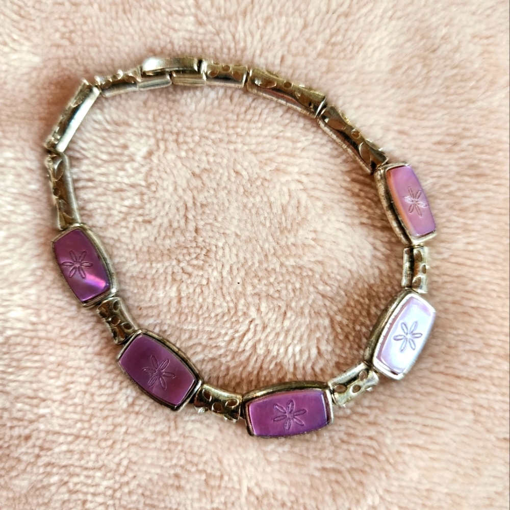 Bracelet. Unbranded. Silver. Violet.